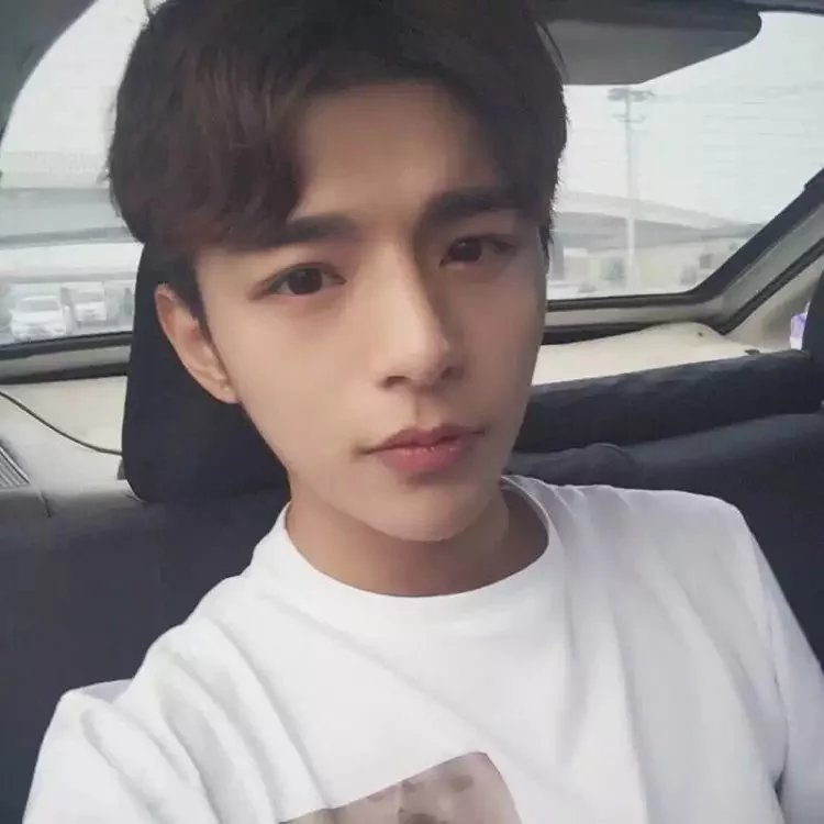 韩伟晓志