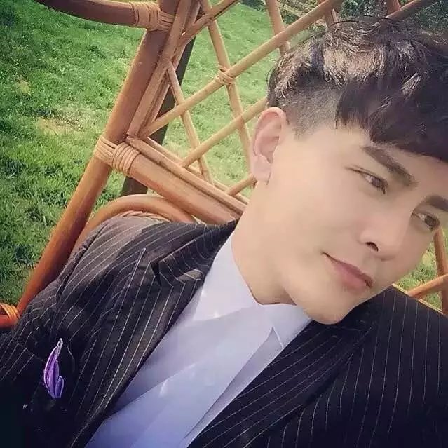 韦莲娅进