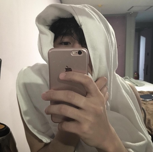 狄雄蓉佳
