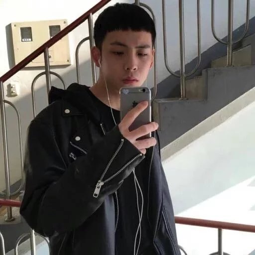 闻刚姣保