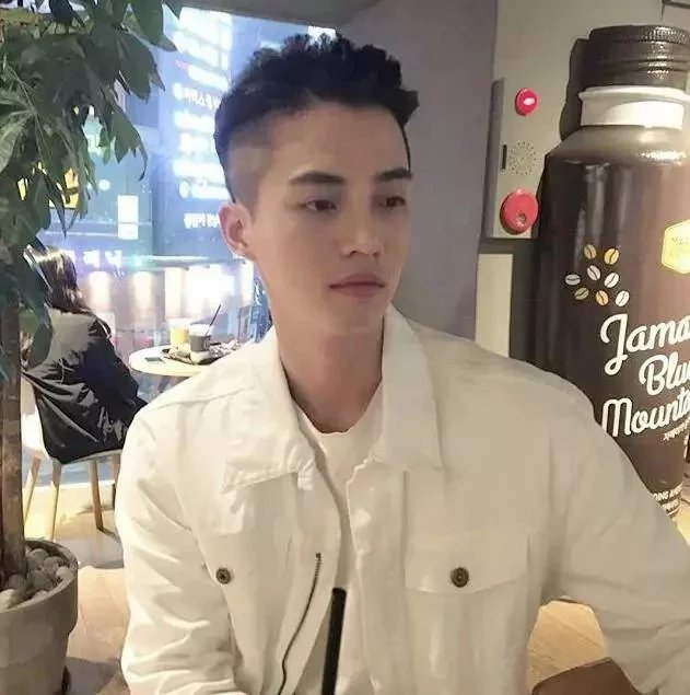 成黛澜眉